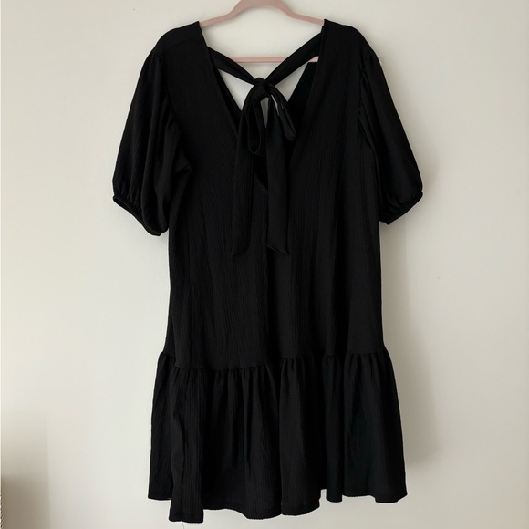 Black Dress with Tiered Flounce from H&M (BNWT) - Picture 4 of 6